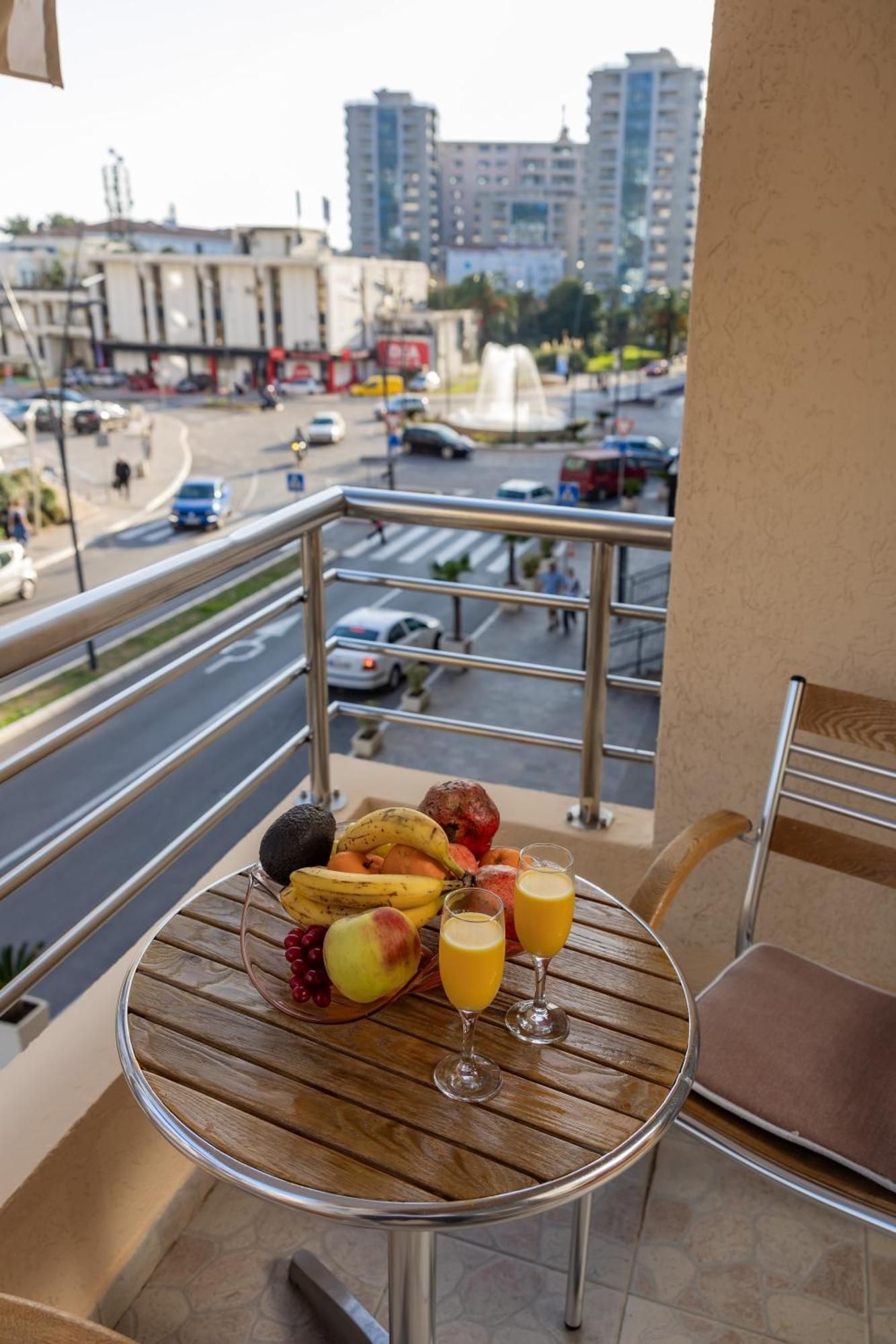 Daire City Apartments