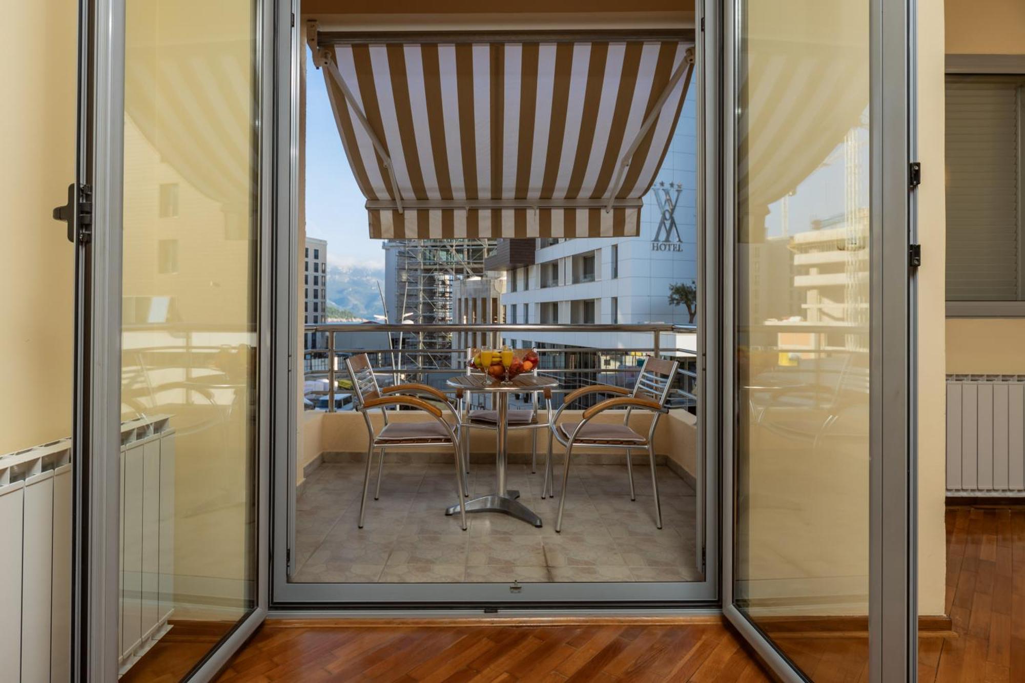 Daire City Apartments *